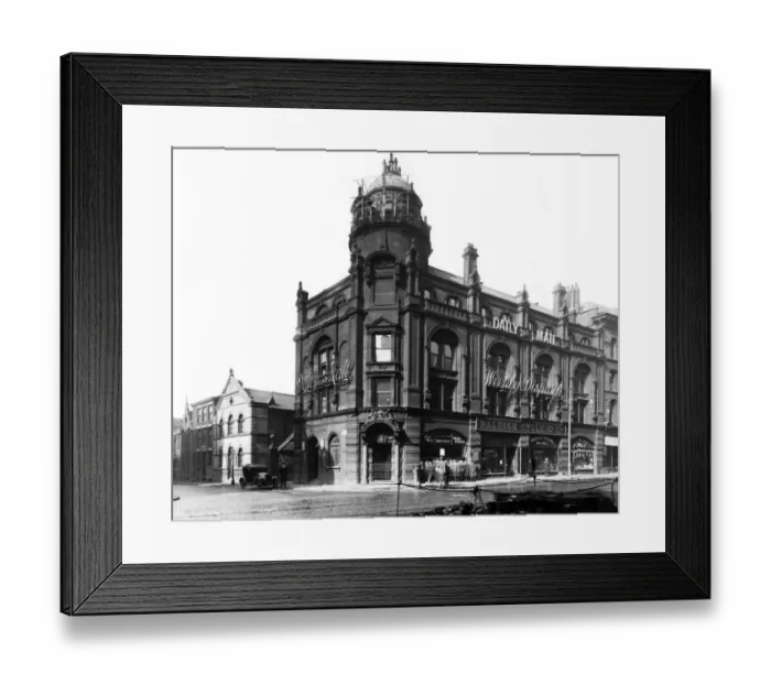 Framed Print : Daily Mail Building Manchester Deansgate - 1928 Framed Print : Daily Mail Building Manchester Deansgate - 1928