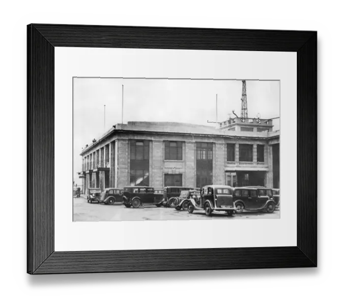 Framed Print : Croydon airport 1935 Framed Print : Croydon airport 1935