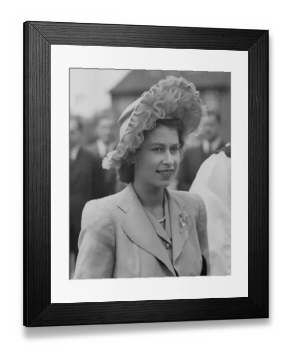 Framed Print : Princess Elizabeth in 1947 Framed Print : Princess Elizabeth in 1947