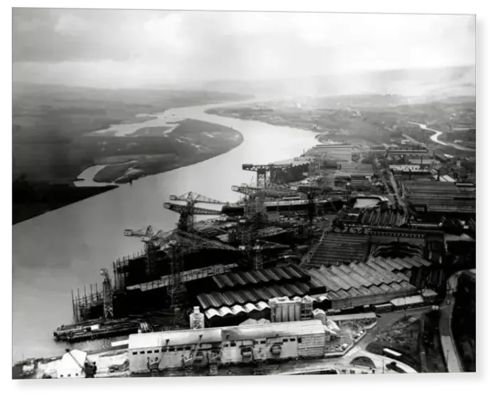 Print : John Browns Shipyard, Clydebank, 1957