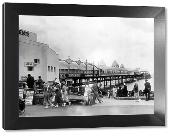 Paignton Pier 1934
