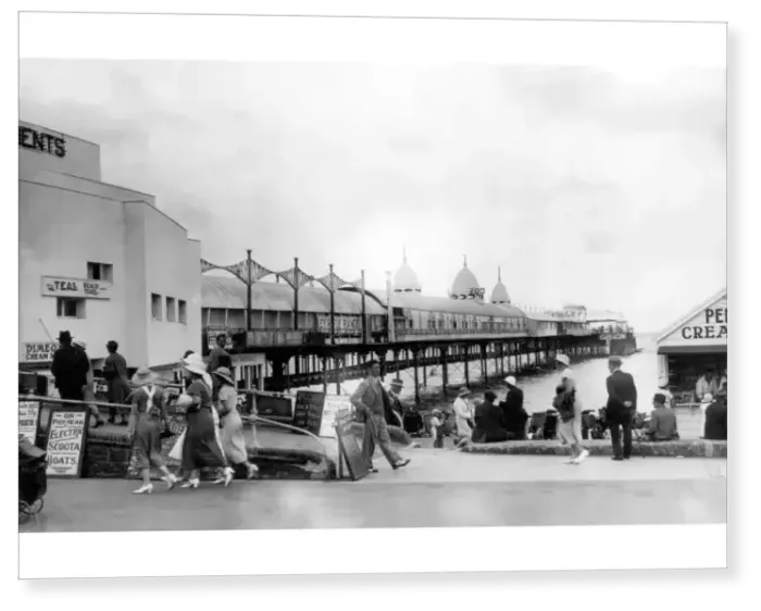 Print : Paignton Pier 1934 Print : Paignton Pier 1934