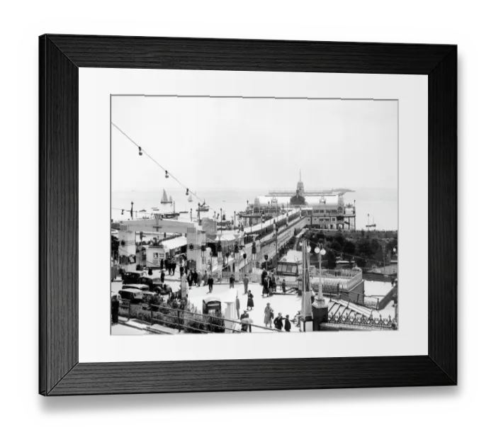 Framed Print : Southend Pier 1937 Framed Print : Southend Pier 1937