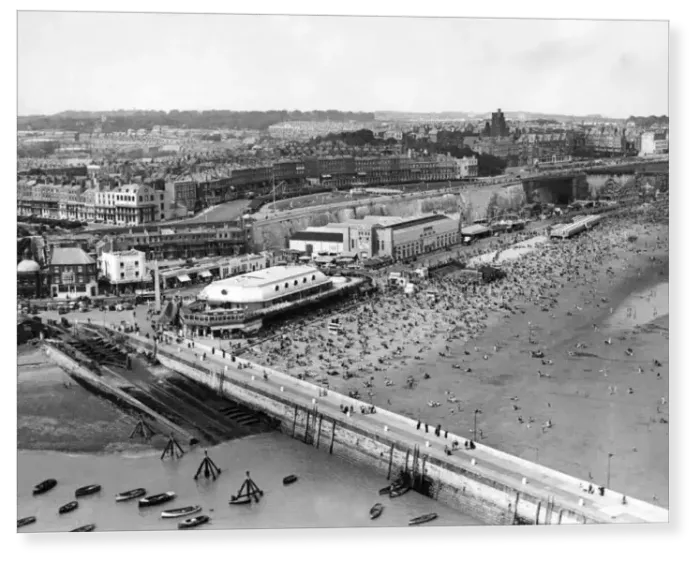 Print : Aerial View of seafront at Ramsgate in Kent 1936 Print : Aerial View of seafront at Ramsgate in Kent 1936