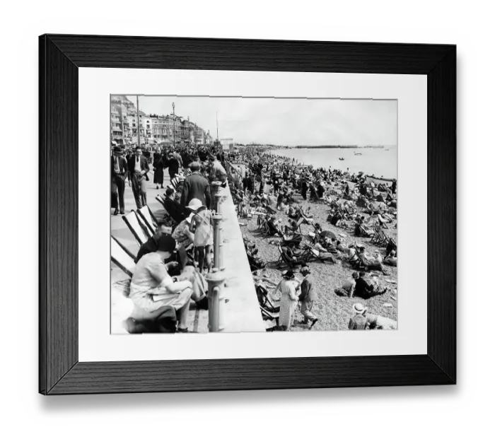 Framed Print : Hastings Beach 1935 Framed Print : Hastings Beach 1935