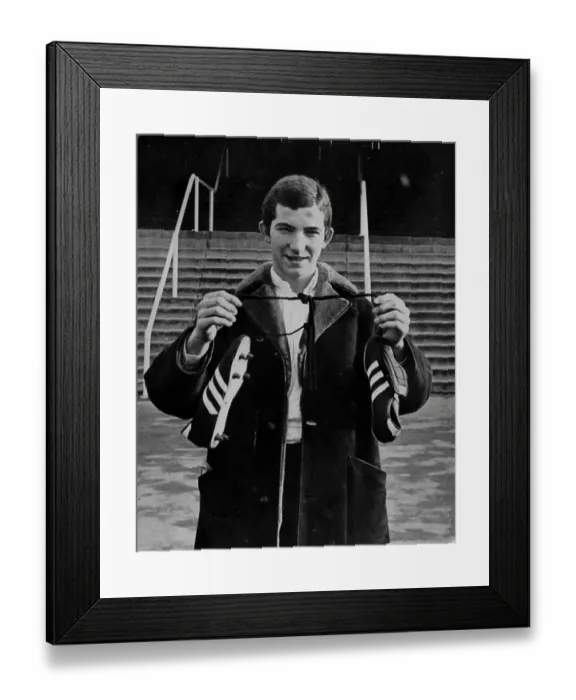 Framed Print : A young Graeme Souness in 1969 Framed Print : A young Graeme Souness in 1969