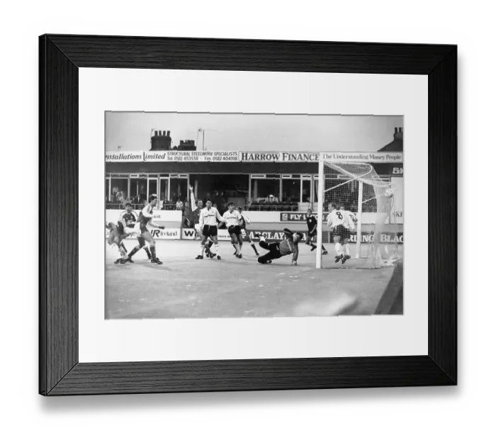 Framed Print : Luton Town v Arsenal 1990 Framed Print : Luton Town v Arsenal 1990