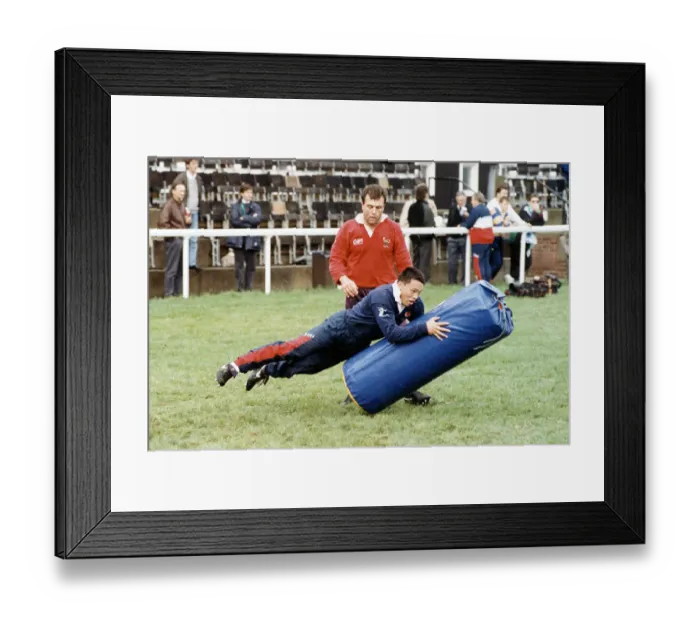 Framed Print : Rory Underwood in full flight training Framed Print : Rory Underwood in full flight training