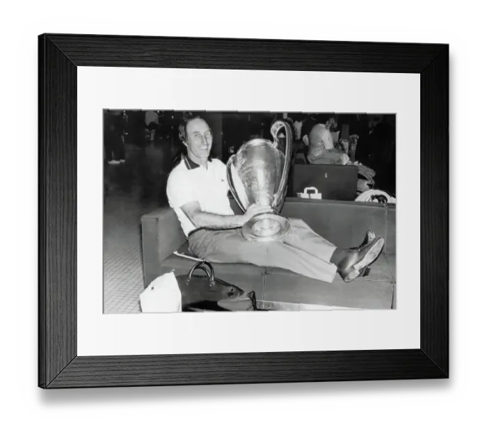 Framed Print : Tony Barton, manager of Aston Villawith the European Cup 1982 Framed Print : Tony Barton, manager of Aston Villawith the European Cup 1982