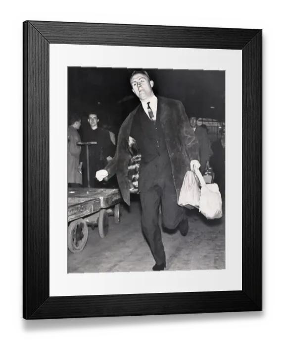 Framed Print : Don Howe rushing to catch a train at Paddington after being told he is playing with the England team 1963 Framed Print : Don Howe rushing to catch a train at Paddington after being told he is playing with the England team 1963