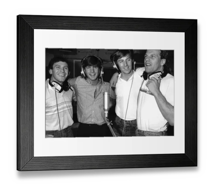 Framed Print : Everton footballers (L-R) Peter Reid, Graeme Sharp, Gary Stevens and Andy Gray, recording Everton football team's FA Cup Final song at Abbey Road Framed Print : Everton footballers (L-R) Peter Reid, Graeme Sharp, Gary Stevens and Andy Gray, recording Everton football team's FA Cup Final song at Abbey Road