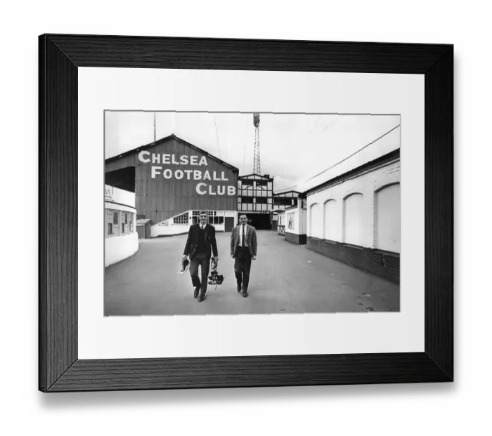 Framed Print : Alex Stepney and Chelsea trainer Harry Medhurst leaving Stamford Bridge 1966 Framed Print : Alex Stepney and Chelsea trainer Harry Medhurst leaving Stamford Bridge 1966