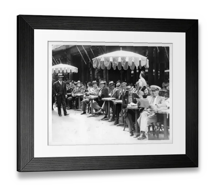 Framed Print : Cafe de de la Paix, Paris 1937 Framed Print : Cafe de de la Paix, Paris 1937