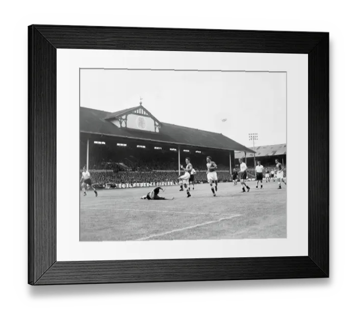 Framed Print : Jimmy Greaves scores for Chelsea at White Hart Lane on his First Division debut in 1957 Framed Print : Jimmy Greaves scores for Chelsea at White Hart Lane on his First Division debut in 1957