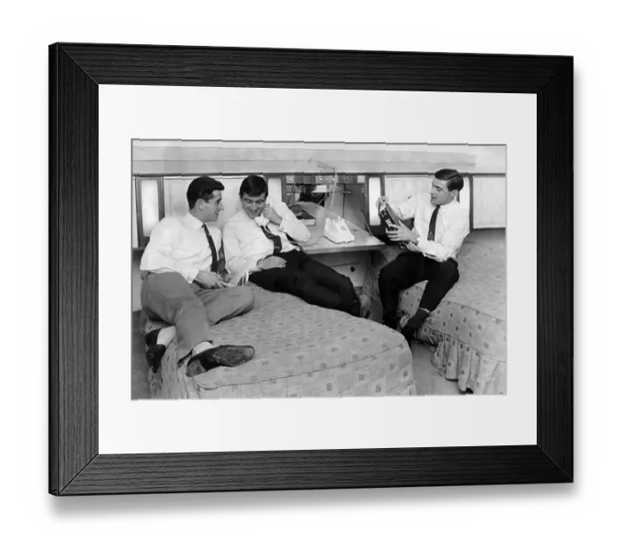 Framed Print : Peter Bonetti, Terry Venables and Bobby Tambling Framed Print : Peter Bonetti, Terry Venables and Bobby Tambling