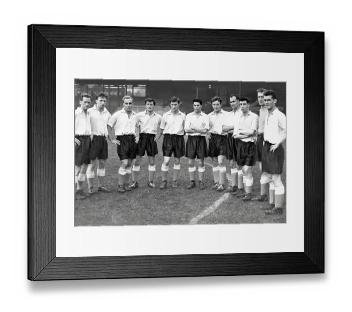 Framed Print : The England team pictured at Stamford Bridge 1955 Framed Print : The England team pictured at Stamford Bridge 1955