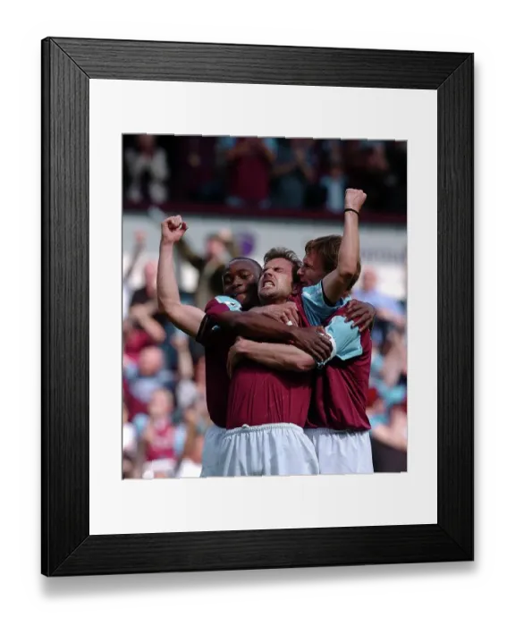 Framed Print : Carl Fletcher of West Ham is congratulated on his goal by team-mates Nigel Reo Coker and Teddy Sheringham Framed Print : Carl Fletcher of West Ham is congratulated on his goal by team-mates Nigel Reo Coker and Teddy Sheringham