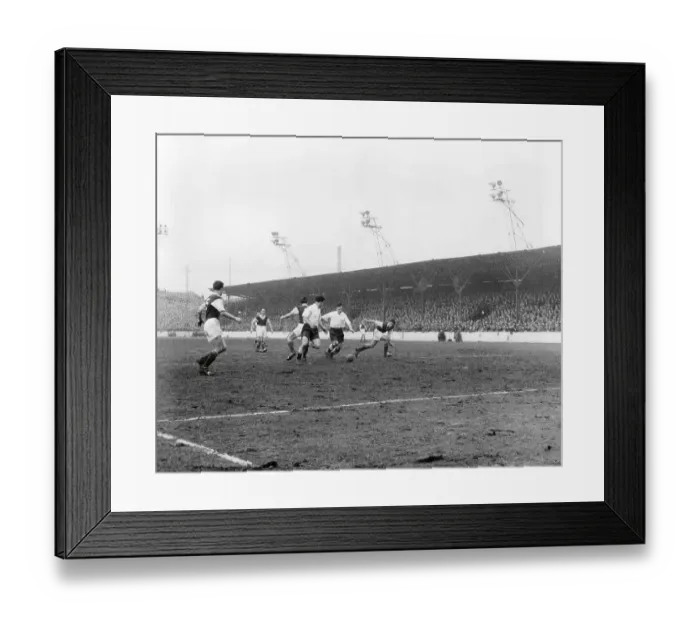 Framed Print : West Ham United v Tottenham Hotspur - Spurs winning goal FA Cup Replay 1956 Framed Print : West Ham United v Tottenham Hotspur - Spurs winning goal FA Cup Replay 1956