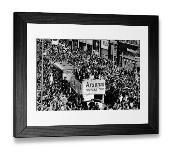 Framed Print : FA Cup winners Arsenal drive to Islington Town Hall 1971 Framed Print : FA Cup winners Arsenal drive to Islington Town Hall 1971