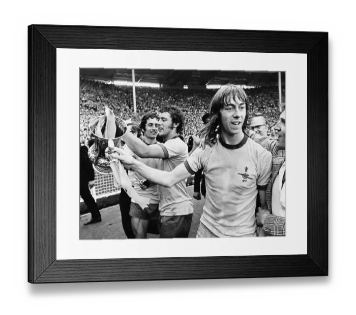 Framed Print : Arsenal win the FA Cup Charlie George and Ray Kennedy and Frank McLintock