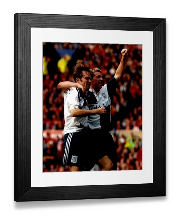Framed Print : Robbie Fowler celebrates his first goal with Jason McAteer during Manchester United 2 v Liverpool 2 1995 Framed Print : Robbie Fowler celebrates his first goal with Jason McAteer during Manchester United 2 v Liverpool 2 1995