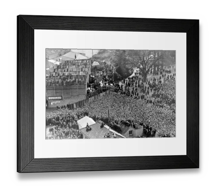 Framed Print : A record crowd of over 120, 000 gather outside the Crystal Palace ground in South London for a view of the 1913 FA Cup Final between Aston Villa and Sunderland Framed Print : A record crowd of over 120, 000 gather outside the Crystal Palace ground in South London for a view of the 1913 FA Cup Final between Aston Villa and Sunderland