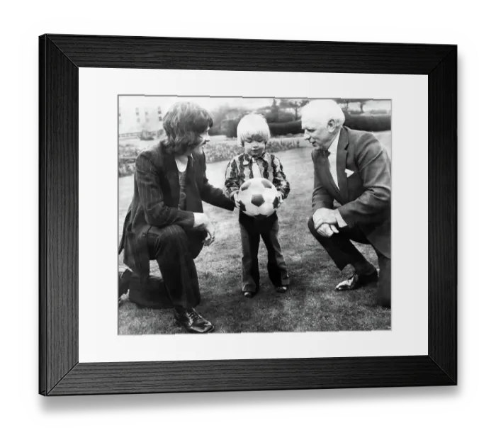 Framed Print : Raich Carter junior, with father Horatio Raich Carter, former Sunderland FC captain and Bobby Kerr, the Sunderland team captain 1973 Framed Print : Raich Carter junior, with father Horatio Raich Carter, former Sunderland FC captain and Bobby Kerr, the Sunderland team captain 1973