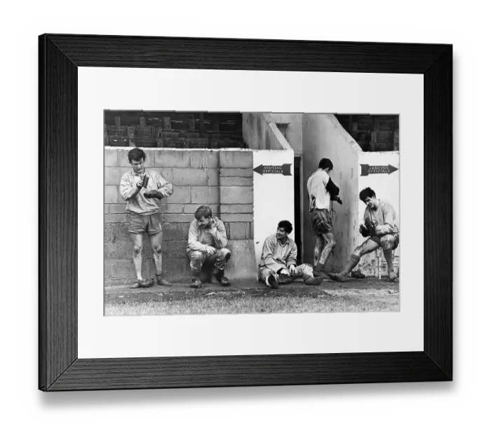 Framed Print : John Hollins, Jim Thomson, John Boyle (on ground )Eddie McCreadie and Peter Bonetti (on stool). Chelsea players clean their boots 1967 Framed Print : John Hollins, Jim Thomson, John Boyle (on ground )Eddie McCreadie and Peter Bonetti (on stool). Chelsea players clean their boots 1967