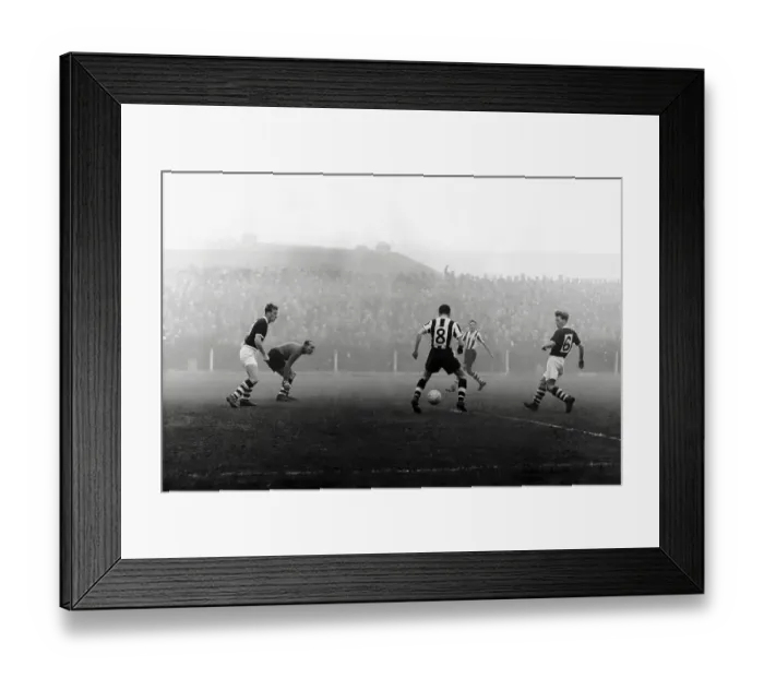 Framed Print : 1958: Tooting and Mitcham v Northampton FA Cup tie Framed Print : 1958: Tooting and Mitcham v Northampton FA Cup tie