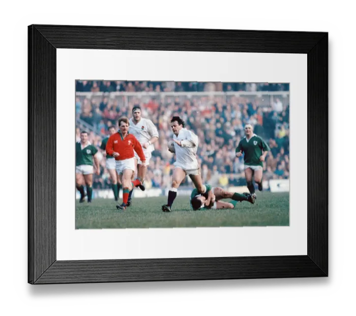 Framed Print : Will Carling in action Five Nations Championship England v Ireland at Twickenham Framed Print : Will Carling in action Five Nations Championship England v Ireland at Twickenham