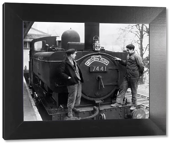 The Watlington Flyer train in Princes Risborough 1951