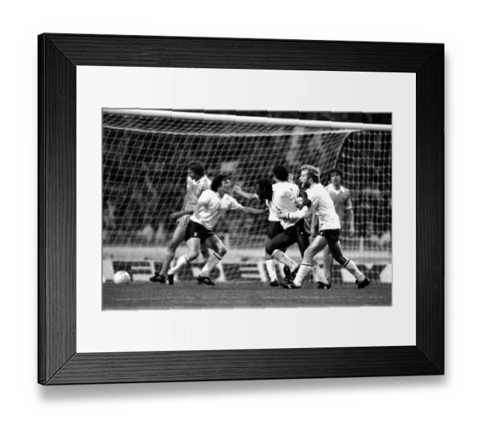 Framed Print : Football FA Cup 1980-1981 replay. Tottenham Hotspur v Manchester City, 3-2