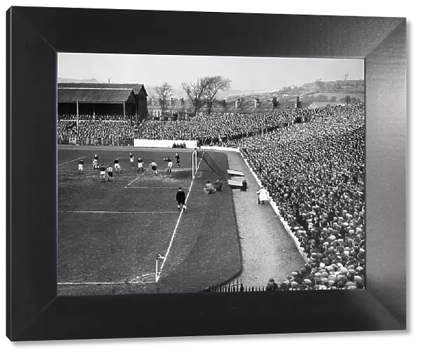Sheffield Wednesday host Chelsea in front of a packed Hillsborough in 1939