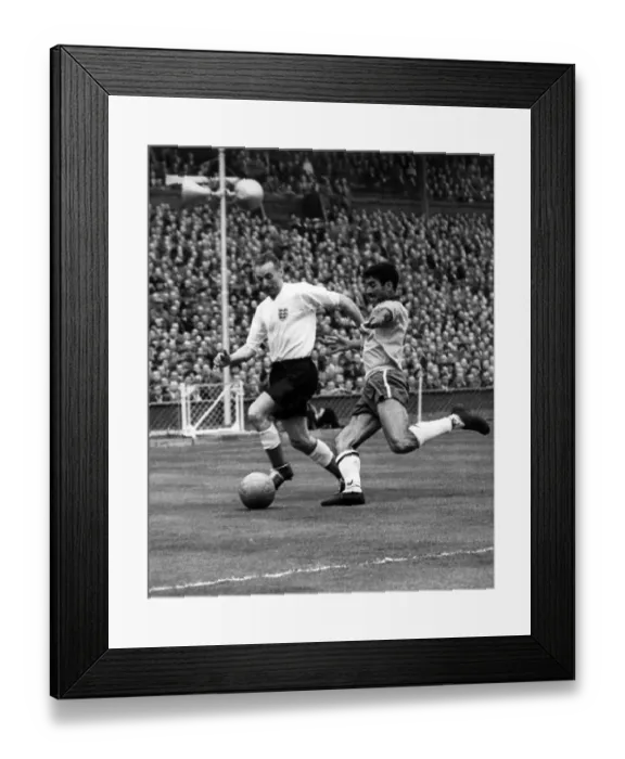 Framed Print : Stanley Matthews playing in England v Brazil international friendly match at Wembley