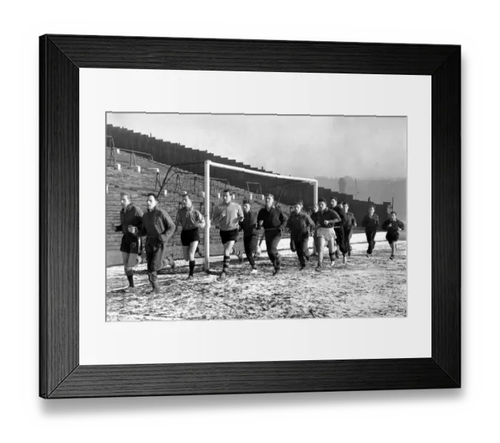 Framed Print : Bradford City players training Framed Print : Bradford City players training