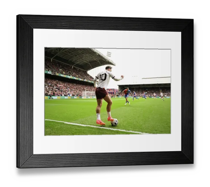 Framed Print : Jack Grealish in action Soul of Sport Selhurst Crystal Palace v Manchester City 2024 Framed Print : Jack Grealish in action Soul of Sport Selhurst Crystal Palace v Manchester City 2024