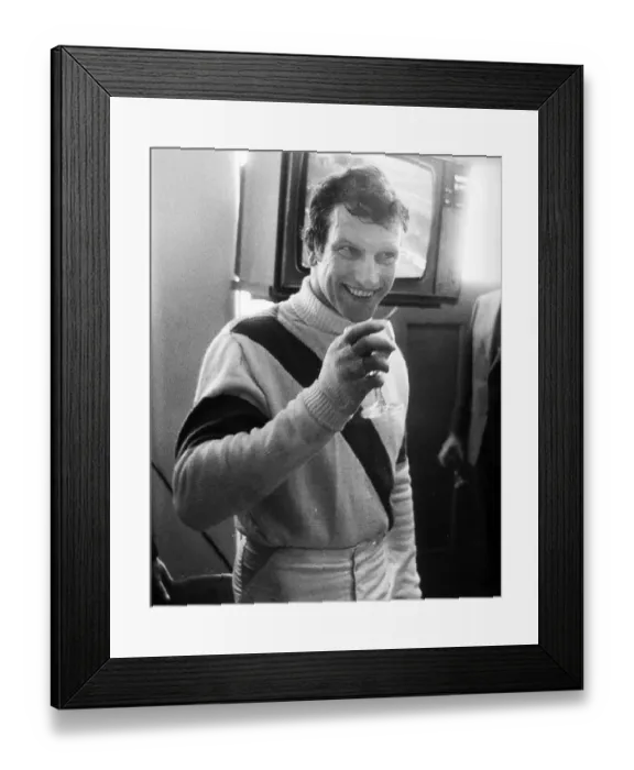 Framed Print : Bob Champion, relaxes after winning the 1981 Grand National on Aldaniti Framed Print : Bob Champion, relaxes after winning the 1981 Grand National on Aldaniti