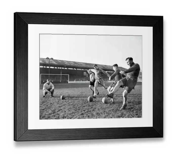 Framed Print : Coventry City players going through their shooting practice prior to a FA Cup match Framed Print : Coventry City players going through their shooting practice prior to a FA Cup match
