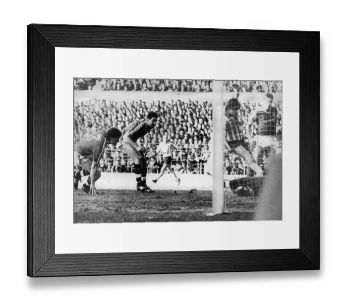 Framed Print : FA Cup 4th Round Manchester United v Coventry BrianKilclinescores for Coventry Framed Print : FA Cup 4th Round Manchester United v Coventry BrianKilclinescores for Coventry