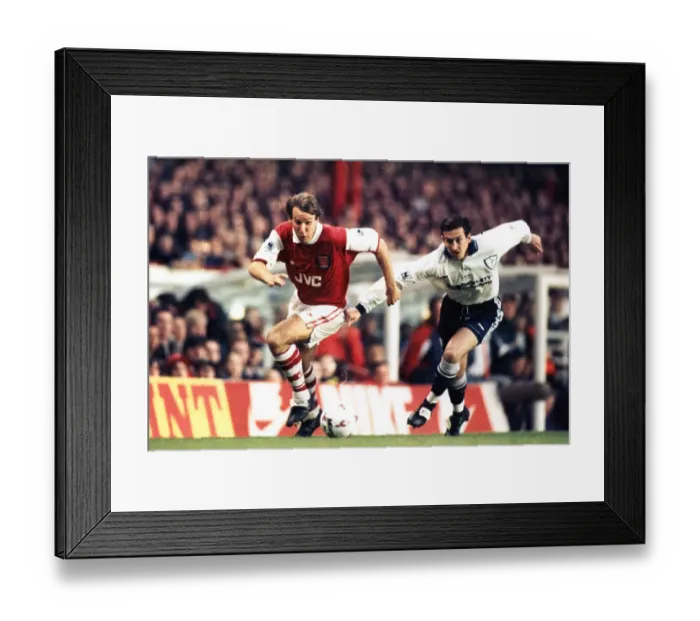 Framed Print : Arsenal's Paul Merson and Spurs Justin Edinburgh Framed Print : Arsenal's Paul Merson and Spurs Justin Edinburgh