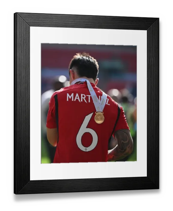 Framed Print : Lisandro Martinez with his FA Cup medal Framed Print : Lisandro Martinez with his FA Cup medal