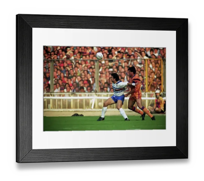 Framed Print : Barcelona v Sampdoria, 1991 / 92 European Cup Final at Wembley. Barcelona won 1-0. Gianluca Vialli of Sampdoria in white shirt Framed Print : Barcelona v Sampdoria, 1991 / 92 European Cup Final at Wembley. Barcelona won 1-0. Gianluca Vialli of Sampdoria in white shirt