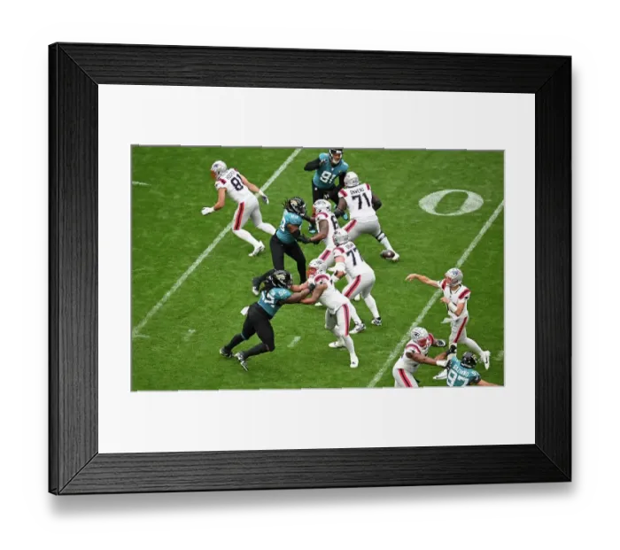 Framed Print : Jacksonville Jaguars v New England Patriots. Wembley stadium, London 2024 Framed Print : Jacksonville Jaguars v New England Patriots. Wembley stadium, London 2024
