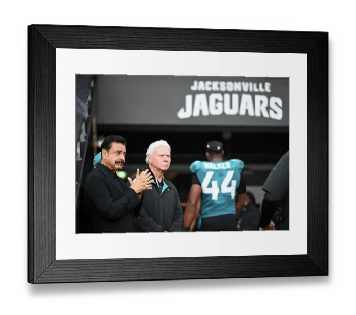 Framed Print : Jacksonville Jaguars v New England Patriots. Wembley stadium, London 2024 Framed Print : Jacksonville Jaguars v New England Patriots. Wembley stadium, London 2024