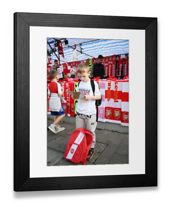 Framed Print : Arsenal fans Framed Print : Arsenal fans