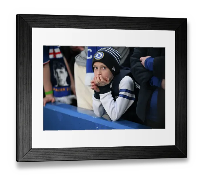 Framed Print : Chelsea v Arsenal (1.1) at Stamford Bridge