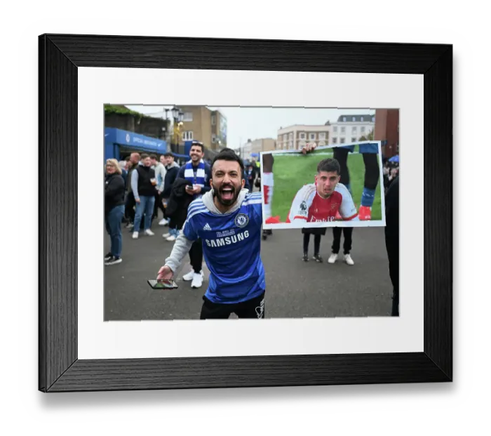 Framed Print : Chelsea v Arsenal (1.1) at Stamford Bridge