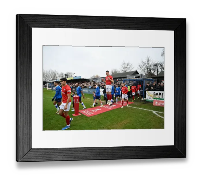 Framed Print : Wealdstone fc v Wycombe Wanderers, FA Cup 2nd round Framed Print : Wealdstone fc v Wycombe Wanderers, FA Cup 2nd round