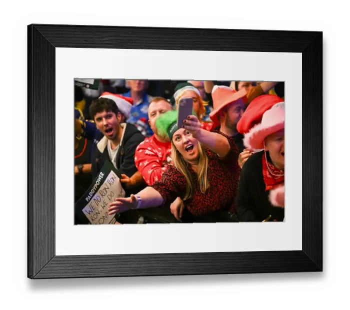 Framed Print : The Paddy Power PDC World Darts Championships 2024. Alexandra Palace Framed Print : The Paddy Power PDC World Darts Championships 2024. Alexandra Palace