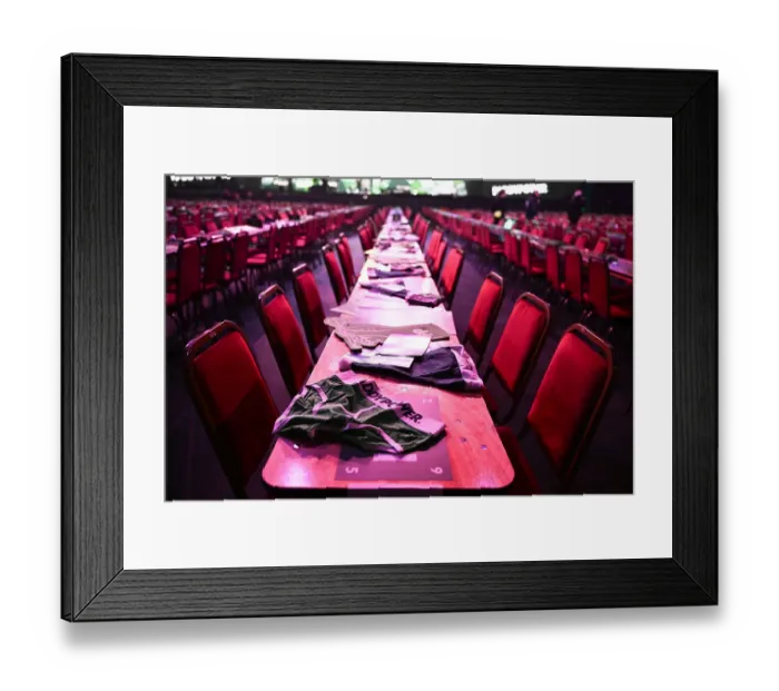 Framed Print : The Paddy Power PDC World Darts Championships 2024. Alexandra Palace Framed Print : The Paddy Power PDC World Darts Championships 2024. Alexandra Palace